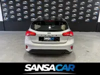 Usado Ford Focus Active 120 CV (88 kW) 2022 Gris / plata Berlina