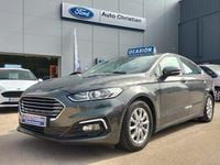 Usado Ford Mondeo Trend 120 CV (88 kW) 2021 Gris / plata Berlina