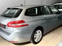 Begagnad Peugeot 308 SW Active 130 HK (95 kW) 2020 Grå Kombi