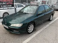 Usado Peugeot 406 110 CV (80 kW) 2003 Verde Berlina