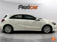 Usado Mercedes A180 Urban 109 CV (80 kW) 2016 Blanco Berlina
