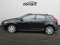 Usado Volvo V40 Kinetic 120 HP (88 kW) 2016 Preto