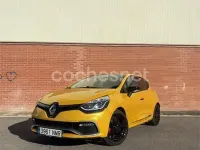 Usado Renault Clio IV 200 CV (147 kW) 2014 Amarillo Berlina