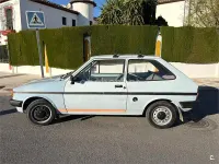 Usado Ford Fiesta 45 CV (33 kW) 1983 Azul Utilitario