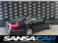 Usado Mercedes E200 Elegance 184 CV (135 kW) 2010 Azul Berlina