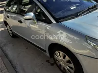 Usado Citroën C4 92 CV (67 kW) 2005 Gris / plata Berlina