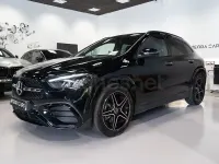 Usado Mercedes GLA200 150 CV (110 kW) 2024 Negro SUV