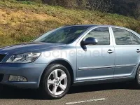 Usado Skoda Octavia Ambition 105 CV (77 kW) 2012 Azul Berlina