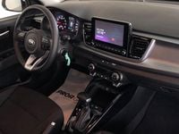 Usado Kia Rio 120 CV (88 kW) 2020 Blanco Berlina