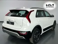 Usado Kia Niro 141 CV (103 kW) 2025 Blanco SUV