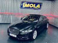 Usado Jaguar XJ Premium Luxury 275 CV (202 kW) 2013 Negro Berlina
