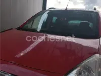 Usado Peugeot TePee Outdoor 110 CV (80 kW) 2016 Rojo Monovolumen