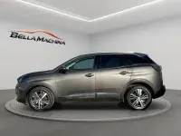 Usado Peugeot 3008 Allure 130 CV (95 kW) 2021 Gris SUV