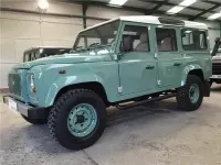 Usado Land Rover Defender S 122 CV (89 kW) 2015 Verde Familiar