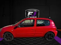 Usado Renault Clio II Campus 65 CV (47 kW) 2009 Rojo Berlina