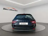Usado Skoda Superb Ambition 122 CV (89 kW) 2021 Negro Familiar