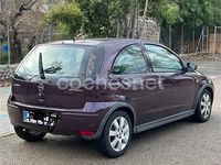 Usado Opel Corsa 80 CV (58 kW) 2005 Granate Berlina