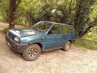 Usado Nissan Terrano 100 CV (73 kW) 1994 Verde SUV