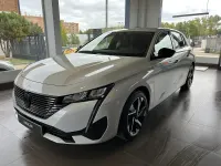 Usado Peugeot 308 Allure 145 CV (106 kW) 2025 Blanco Berlina