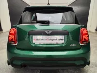 Usado Mini ONE 102 CV (75 kW) 2021 Verde Utilitario