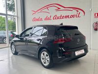 Usado VW Golf VIII Life 131 CV (96 kW) 2022 Negro Berlina