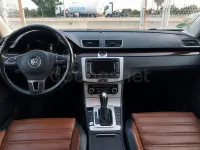 Usado VW Passat Highline 170 CV (125 kW) 2011 Beige Familiar