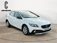 Usado Volvo V40 CC Kinetic 115 CV (84 kW) 2015 Blanco Familiar