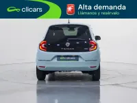 Usado Renault Twingo Zen 59 kW (81 CV) 2022 Azul Utilitario