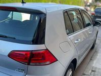 Usado VW Golf VII Edition 116 CV (85 kW) 2017 Gris Utilitario