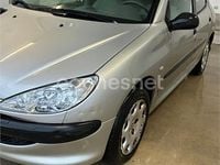Usado Peugeot 206 90 CV (66 kW) 2005 Gris / plata Berlina