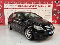 Usado Mercedes B200 136 CV (100 kW) 2008 Negro Monovolumen