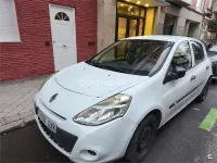 Usado Renault Clio II Business 90 CV (66 kW) 2010 Blanco Berlina