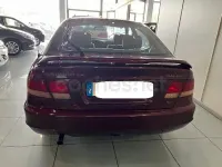 Usado Mitsubishi Galant 109 CV (80 kW) 1993 Granate Berlina