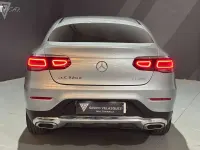 Usado Mercedes GLC220 194 CV (142 kW) 2021 Plateado SUV