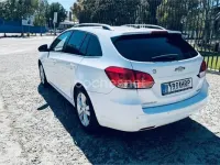 Usado Chevrolet Cruze LTZ 163 CV (119 kW) 2013 Blanco Familiar