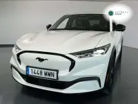 Usado Ford Mustang Mach-E Premium 216 kW (294 CV) 2024 Blanco SUV
