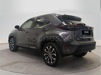 Usado Toyota Yaris Cross Active 116 CV (85 kW) 2025 Gris / plata SUV