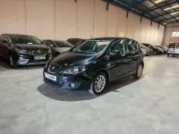 Usado Seat Altea Style 105 CV (77 kW) 2010 Negro Monovolumen
