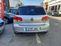 Usado VW Golf VI Advance 105 CV (77 kW) 2011 Plateado Utilitario