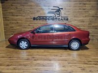 Usado Citroën C5 Exclusive 110 CV (80 kW) 2002 Granate Berlina