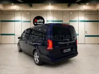 Usado Mercedes V220 Avantgarde 163 CV (119 kW) 2017 Azul Monovolumen