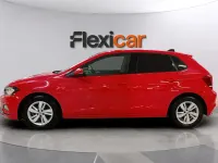 Usado VW Polo Advance 95 CV (69 kW) 2018 Rojo Utilitario