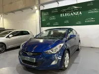 Usado Hyundai Elantra GLS 132 CV (97 kW) 2011 Azul Berlina