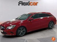 Usado Mercedes CLA200 Shooting Brake 136 CV (100 kW) 2017 Rojo Familiar