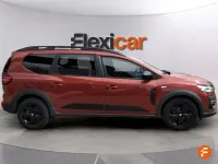 Begagnad Dacia Jogger Extreme 101 HK (74 kW) 2022 Orange Minibuss