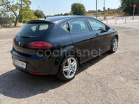 Usado Seat Leon Copa 105 CV (77 kW) 2011 Negro Berlina