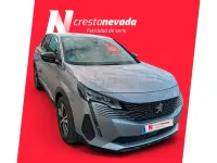 Usado Peugeot 3008 Allure 130 CV (95 kW) 2024 Gris / plata SUV