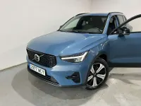 Usado Volvo XC40 Plus 211 CV (155 kW) 2022 Azul SUV