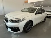 Usado BMW 116 Shadowline 116 CV (85 kW) 2021 Blanco Utilitario