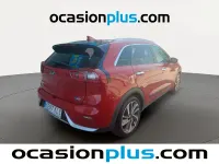 Usado Kia Niro 141 CV (103 kW) 2018 Rojo SUV